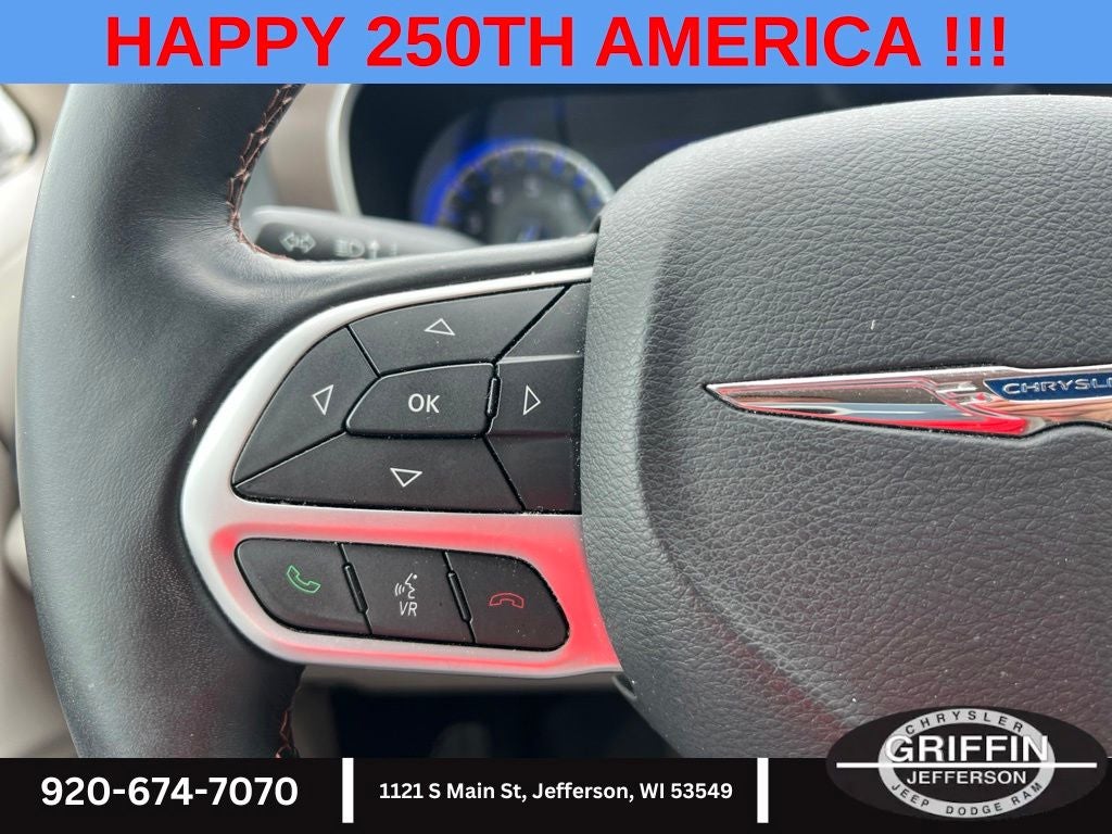 2017 Chrysler Pacifica Touring L Plus 3.6L V6 !!!