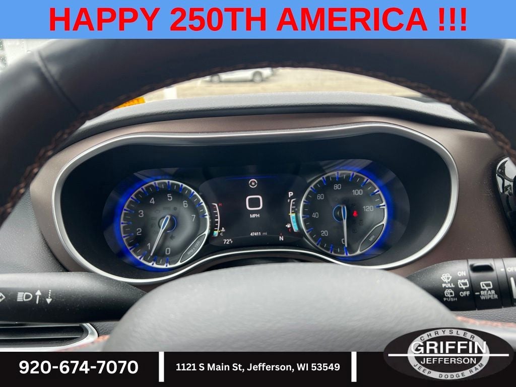 2017 Chrysler Pacifica Touring L Plus 3.6L V6 !!!