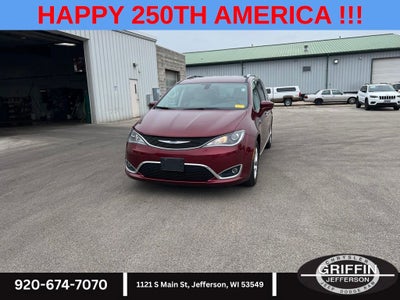2017 Chrysler Pacifica Touring L Plus 3.6L V6 !!!