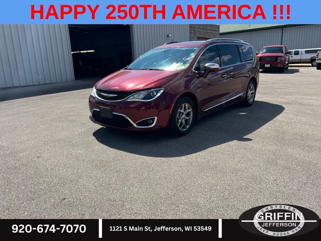 2017 Chrysler Pacifica Limited 3.6L V6 !!!
