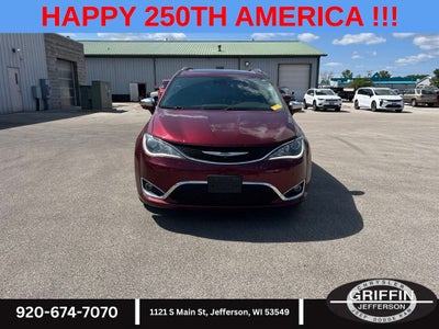 2017 Chrysler Pacifica Limited 3.6L V6 !!!