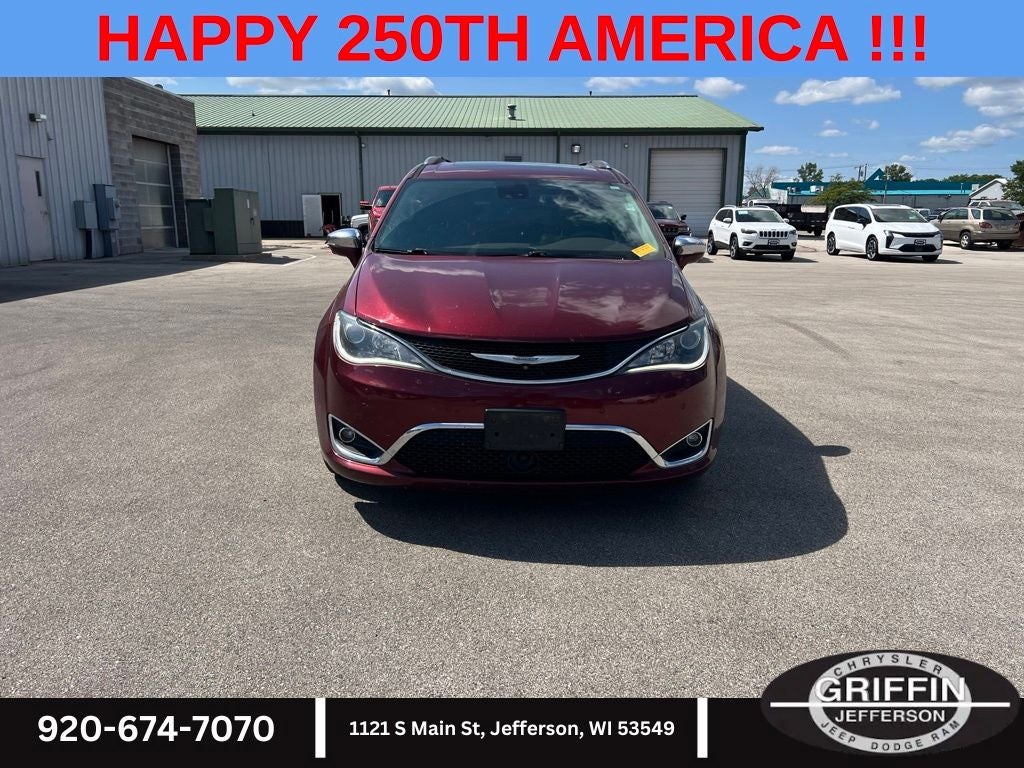 2017 Chrysler Pacifica Limited 3.6L V6 !!!