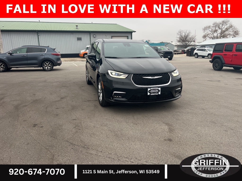 2026 Chrysler Pacifica Limited Trailer Tow !!!