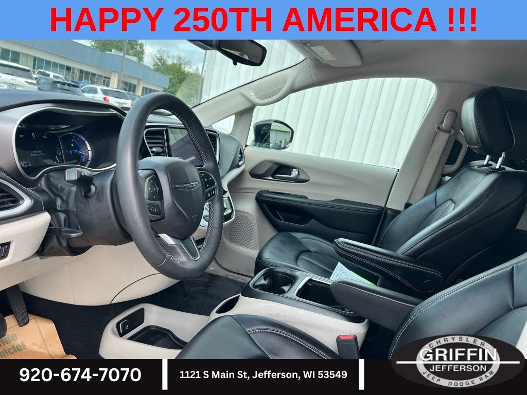 2024 Chrysler Pacifica Hybrid Select 3.6L V6 !!!
