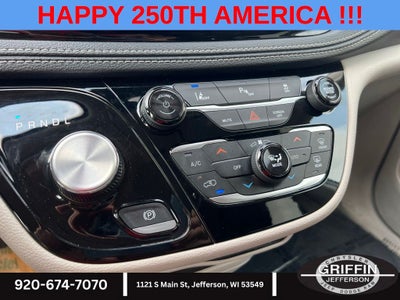 2024 Chrysler Pacifica Hybrid Select 3.6L V6 !!!