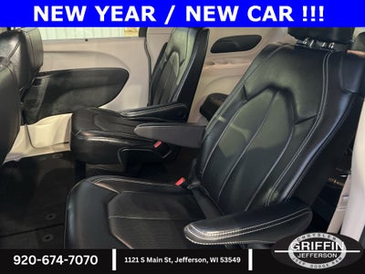2022 Chrysler Pacifica Touring L AWD !!!