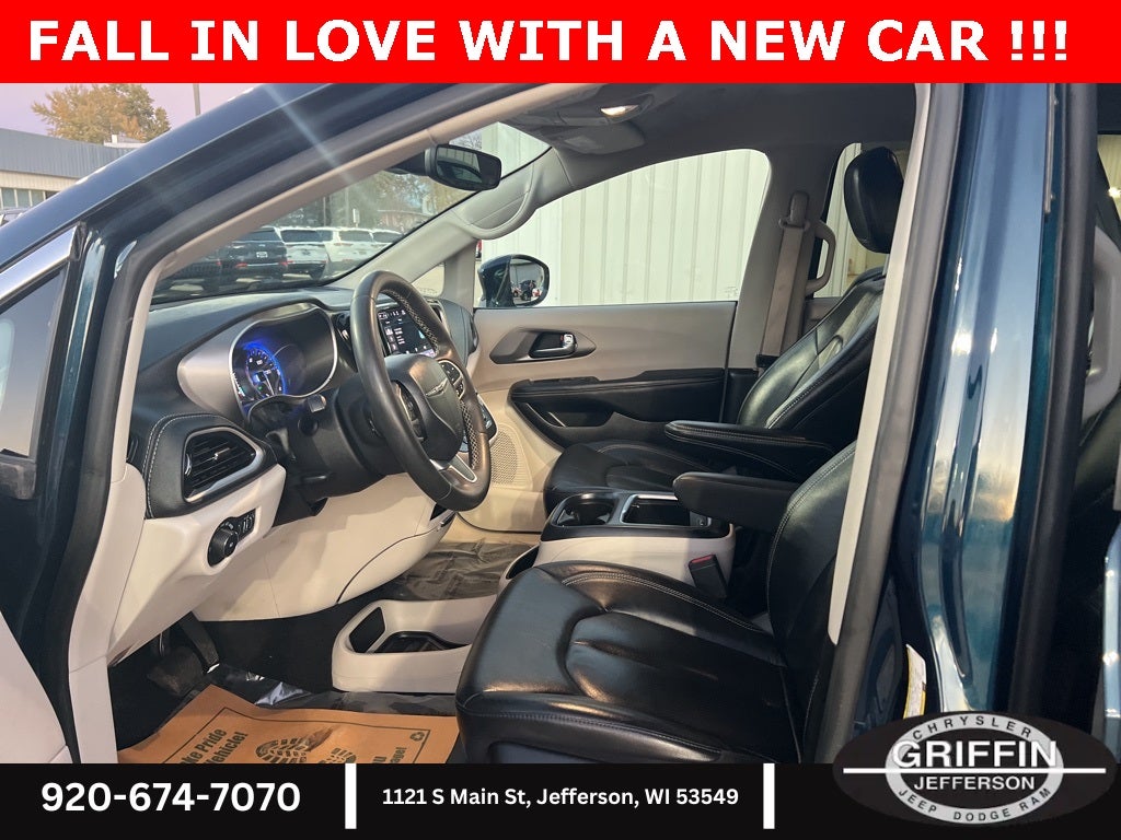 2022 Chrysler Pacifica Touring L AWD !!!