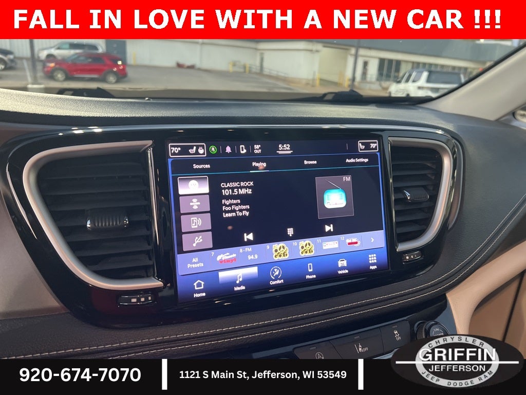 2022 Chrysler Pacifica Touring L AWD !!!