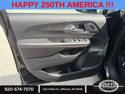 2027 Chrysler Pacifica Select AWD !!!