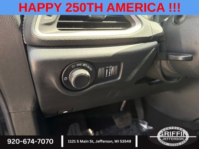 2027 Chrysler Pacifica Select AWD !!!