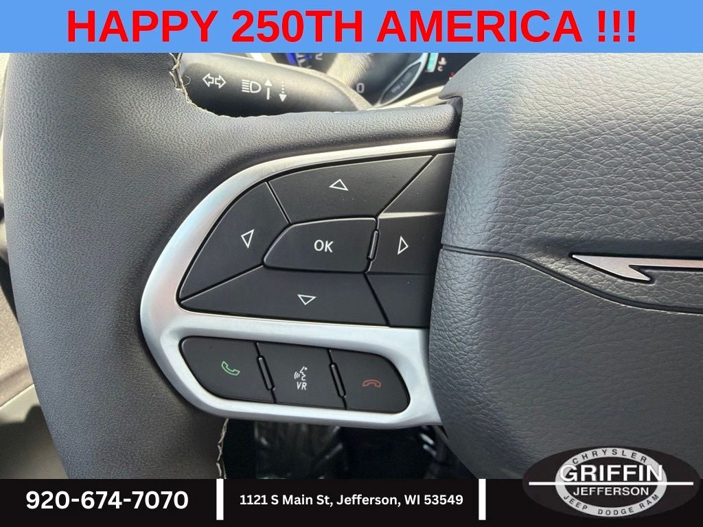 2027 Chrysler Pacifica Select AWD !!!