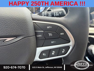 2027 Chrysler Pacifica Select AWD !!!