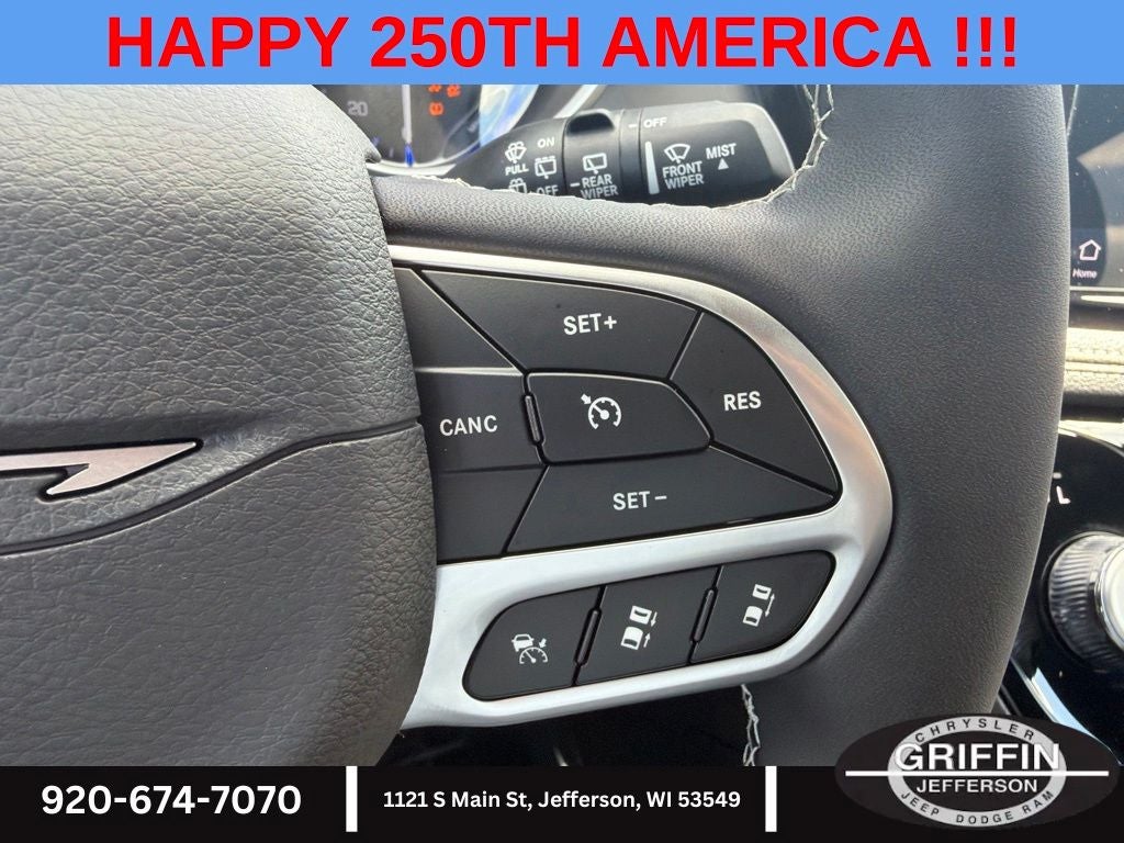 2027 Chrysler Pacifica Select AWD !!!