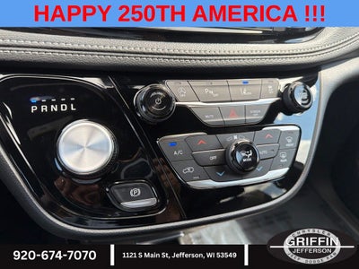 2027 Chrysler Pacifica Select AWD !!!