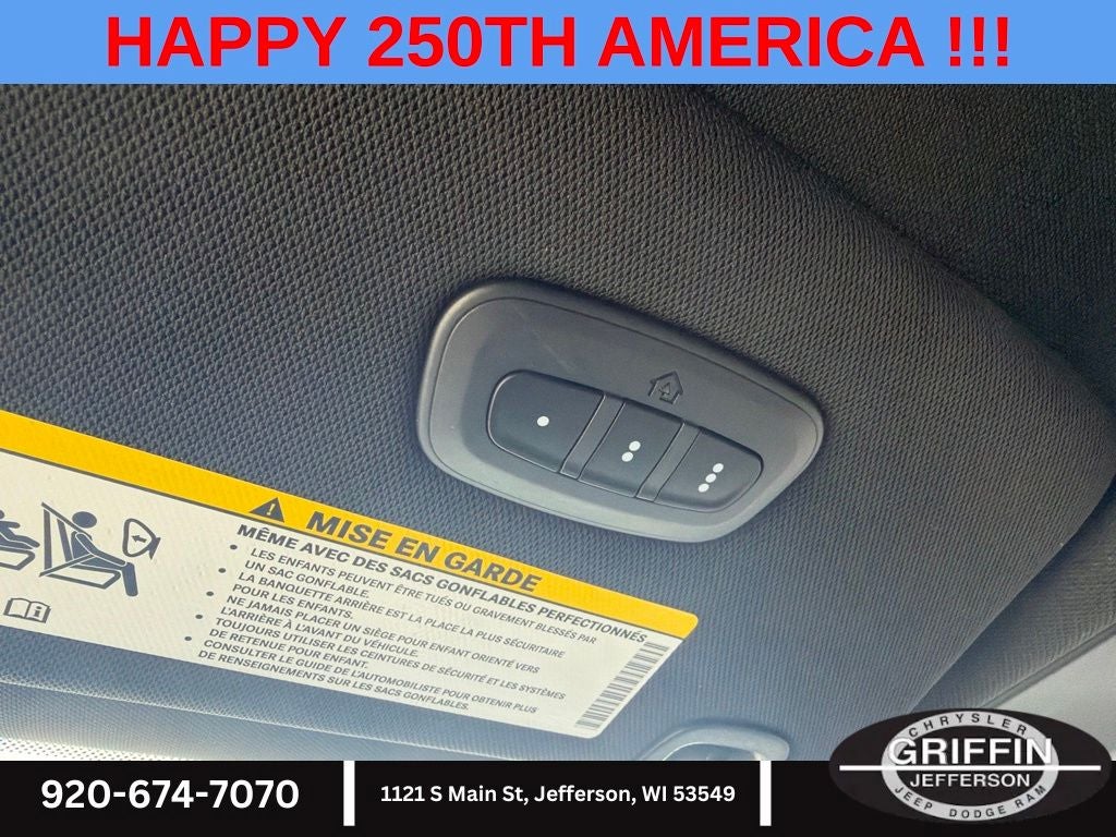 2027 Chrysler Pacifica Select AWD !!!