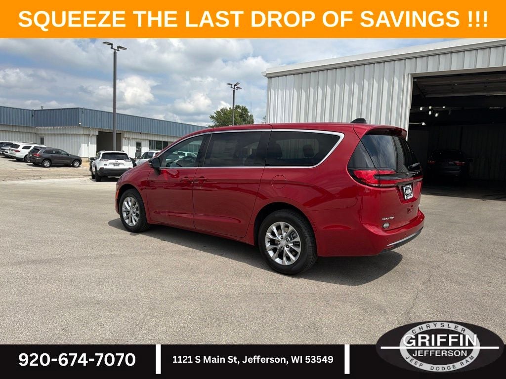 2027 Chrysler Pacifica Select AWD !!!