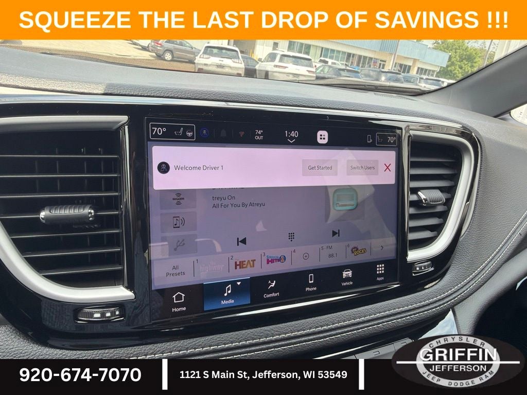 2027 Chrysler Pacifica Select AWD !!!