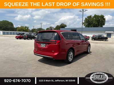 2027 Chrysler Pacifica Select AWD !!!