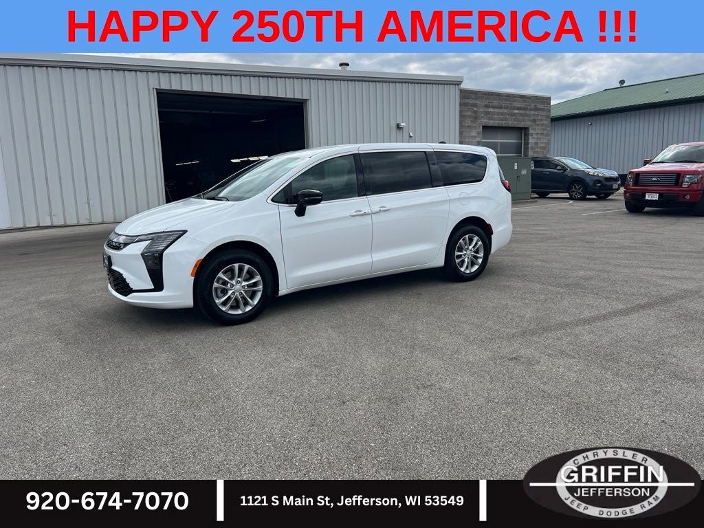 2027 Chrysler Pacifica Select AWD !!!