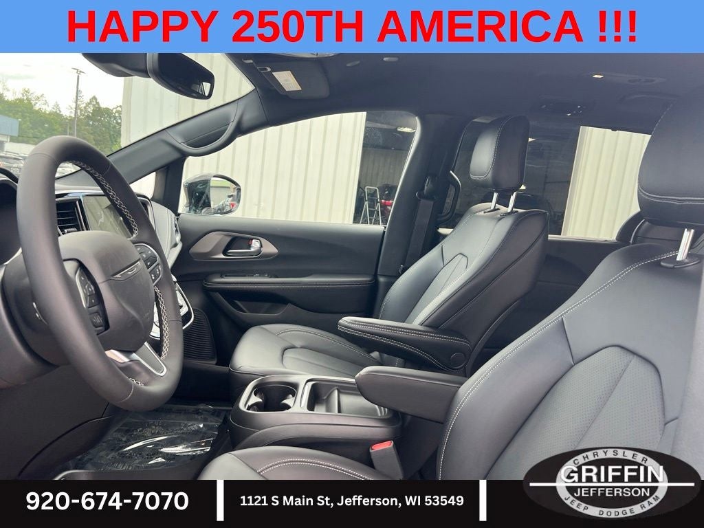 2027 Chrysler Pacifica Select AWD !!!