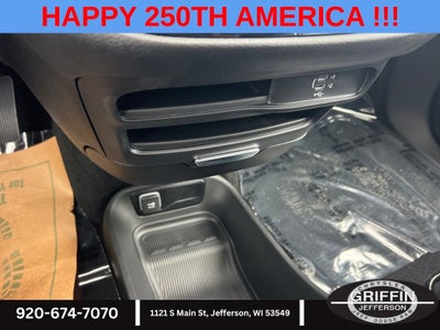 2027 Chrysler Pacifica Select AWD !!!