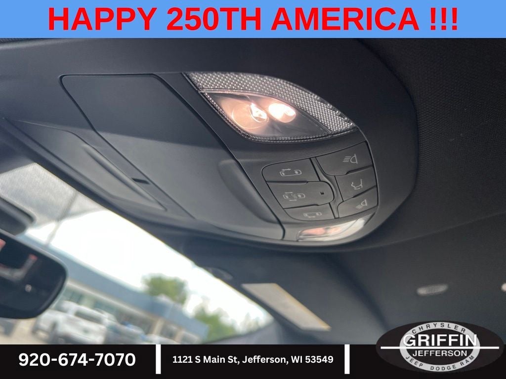2027 Chrysler Pacifica Select AWD !!!