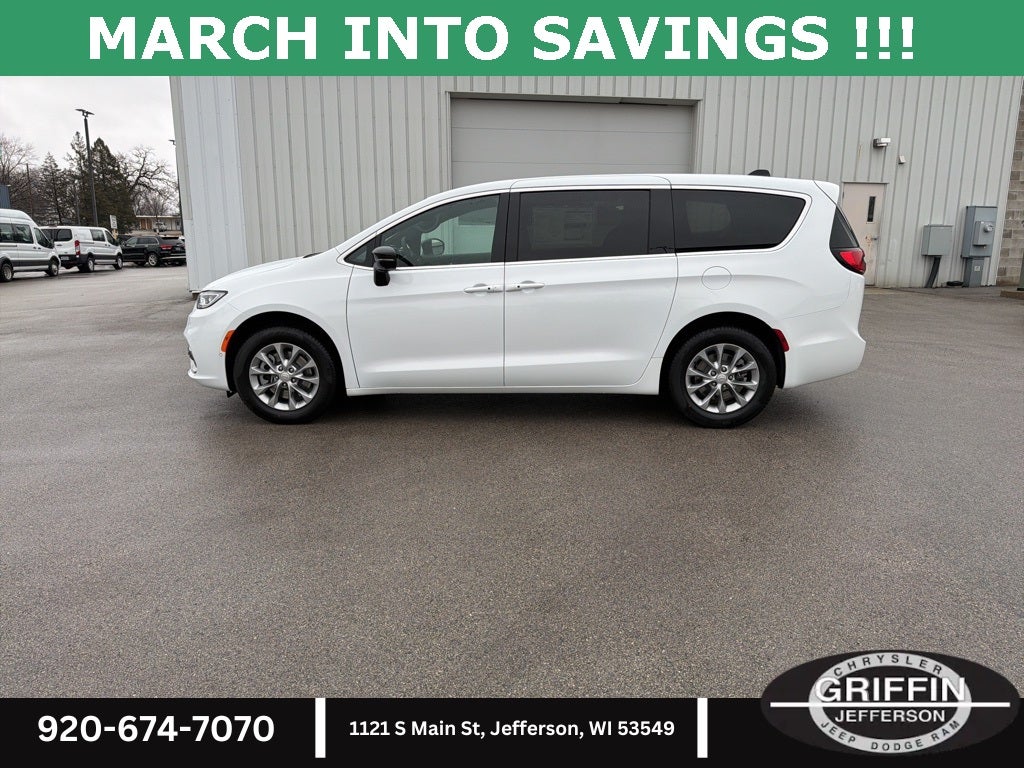 2026 Chrysler Pacifica Select AWD !!!