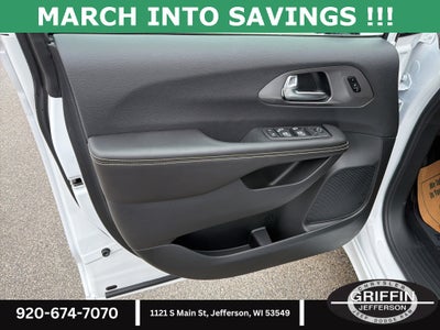 2026 Chrysler Pacifica Select AWD !!!