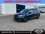 2023 Chrysler Pacifica Touring L "S" AWD !!!