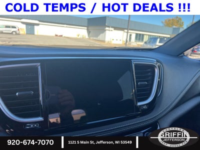 2026 Chrysler Pacifica Select AWD !!!