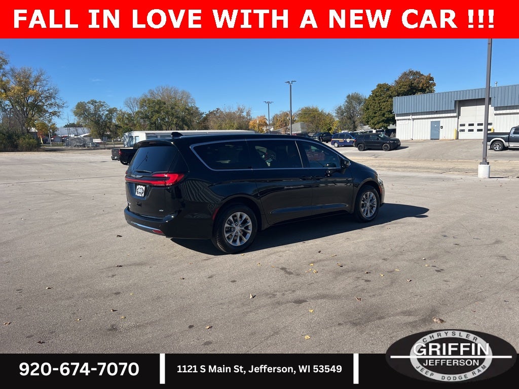 2026 Chrysler Pacifica Select AWD !!!