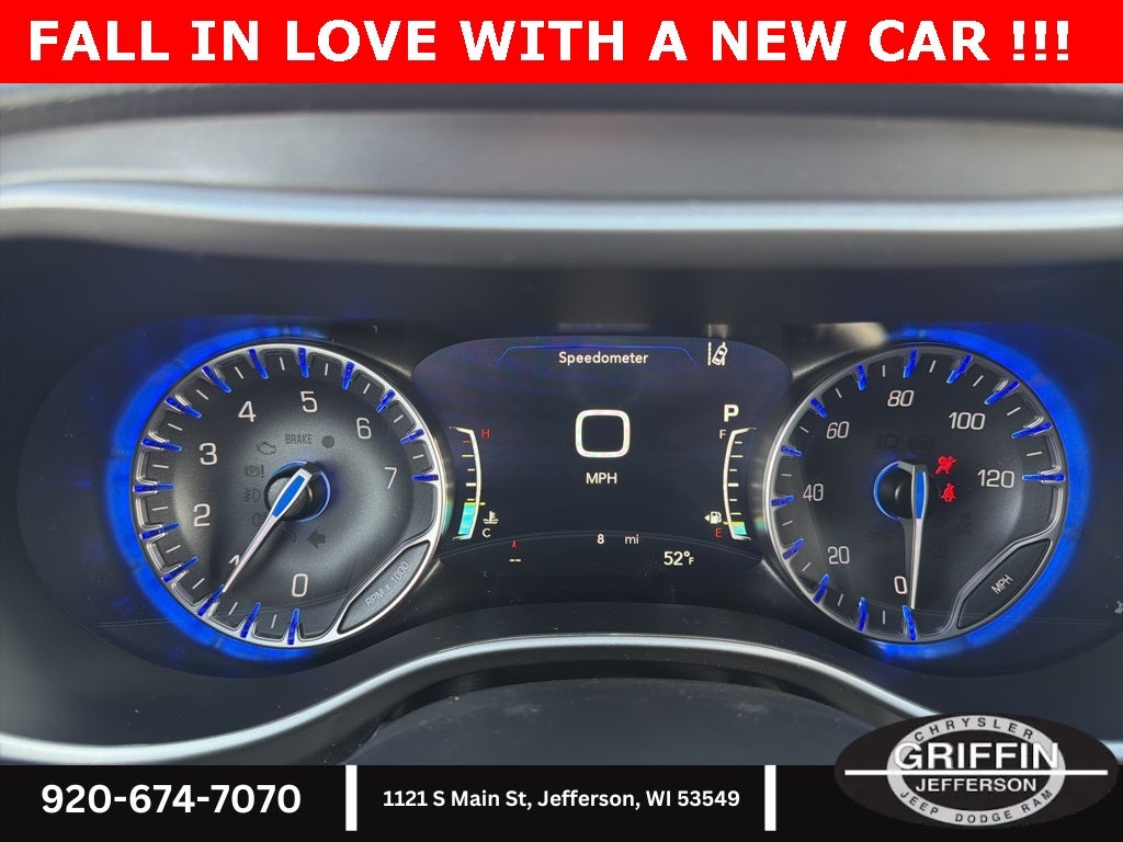 2026 Chrysler Pacifica Select