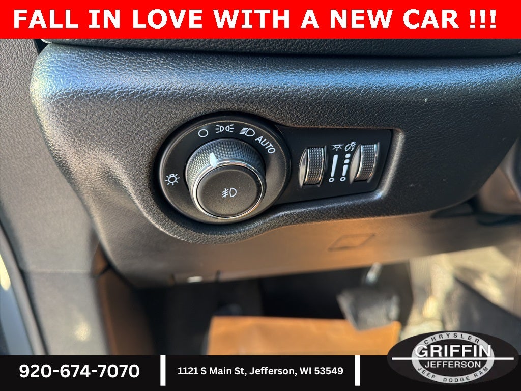 2021 Chrysler Pacifica Touring AWD !!!