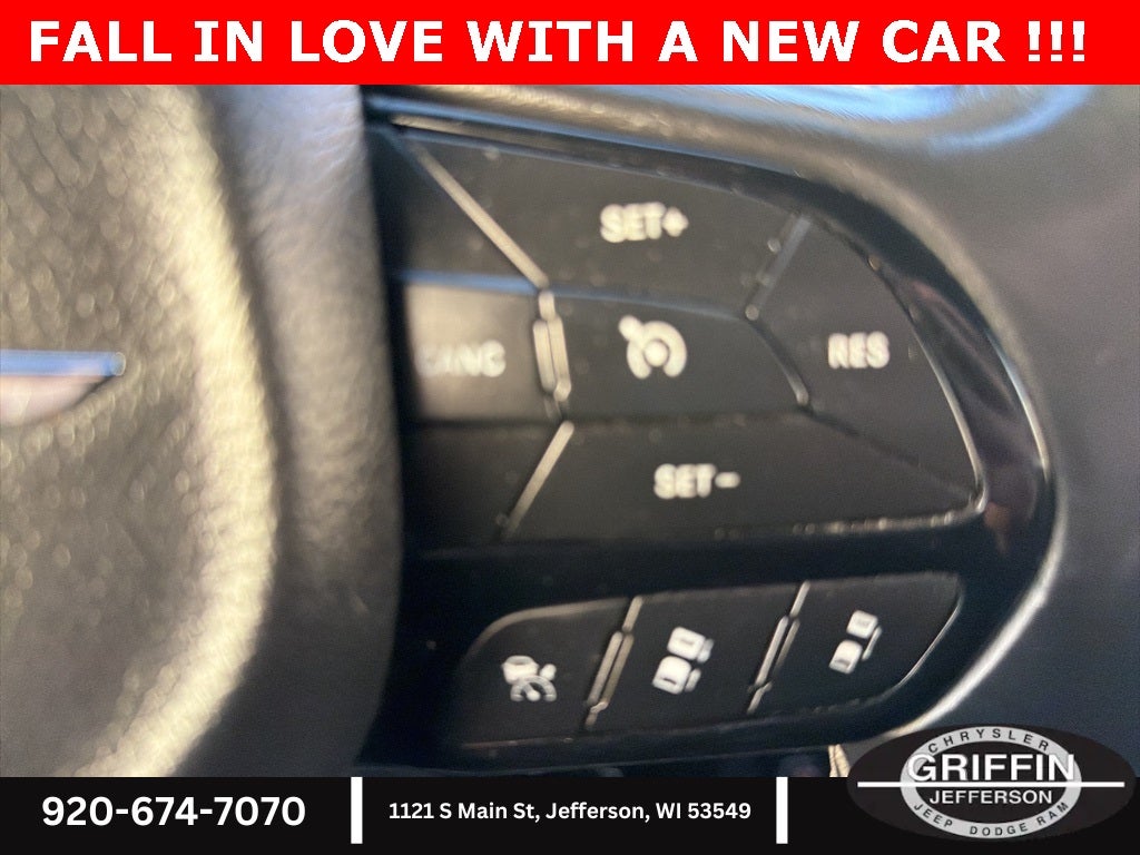 2021 Chrysler Pacifica Touring AWD !!!