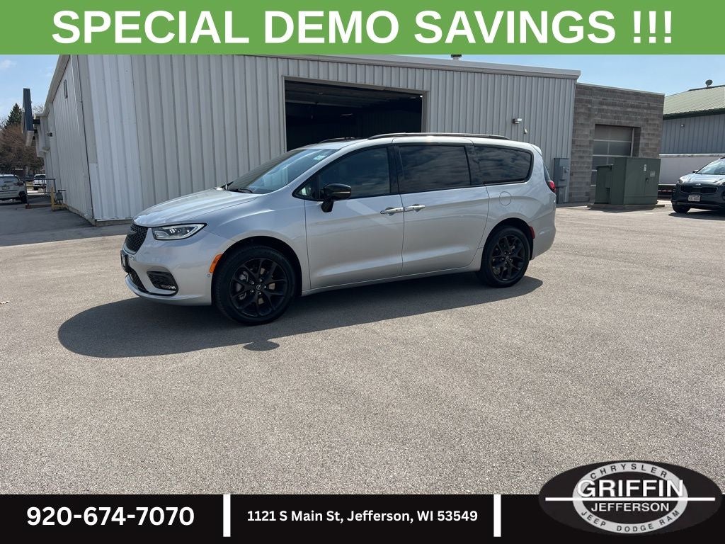 2026 Chrysler Pacifica Limited AWD !!!