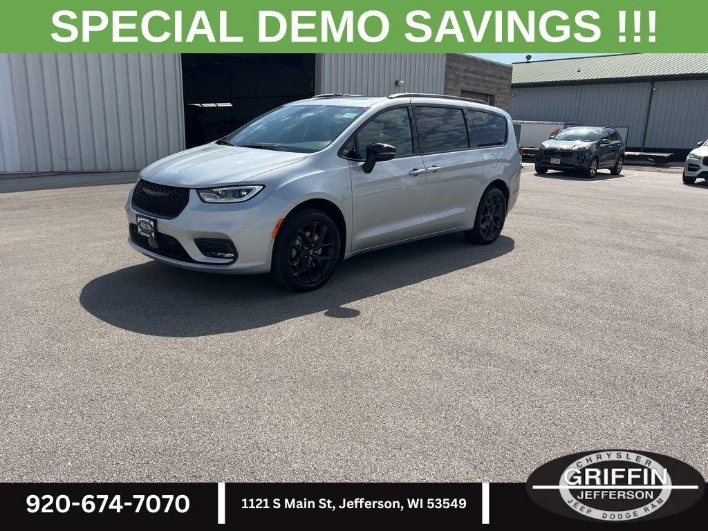 2026 Chrysler Pacifica Limited AWD !!!