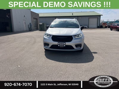 2026 Chrysler Pacifica Limited AWD !!!