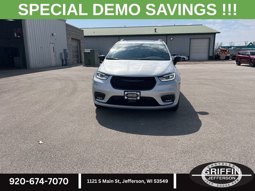 2026 Chrysler Pacifica Limited AWD !!!