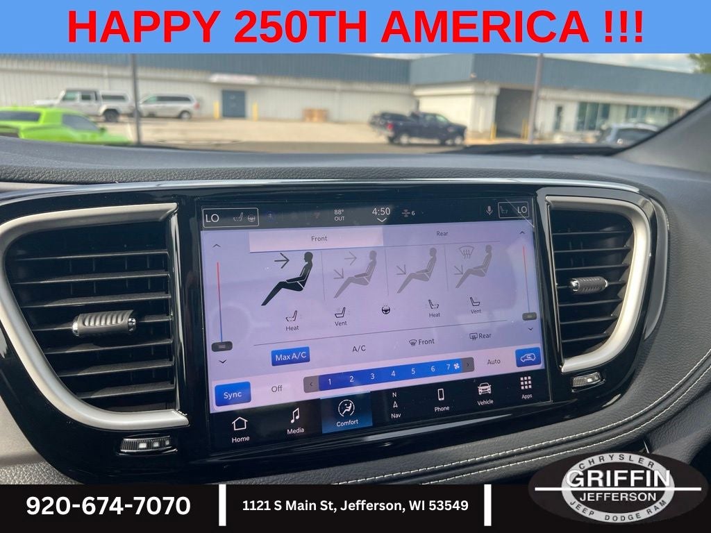 2027 Chrysler Pacifica Limited AWD !!!