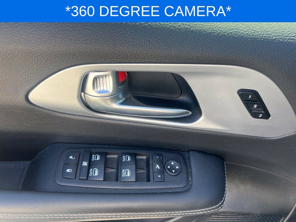 2025 Chrysler Pacifica Limited AWD Near Madison WI