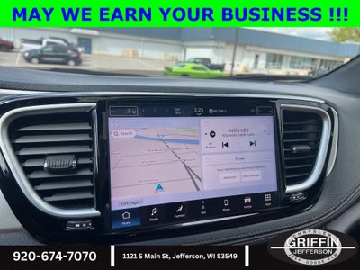 2024 Chrysler Pacifica Pinnacle AWD V6 !!!
