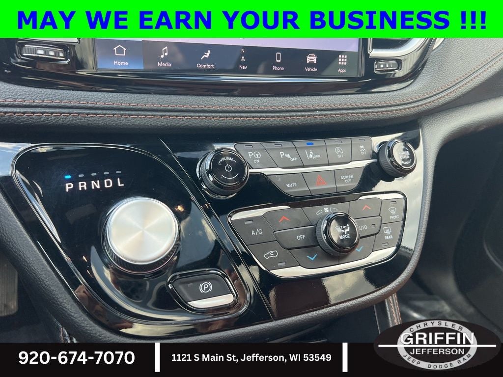 2024 Chrysler Pacifica Pinnacle AWD V6 !!!