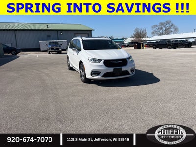 2024 Chrysler Pacifica Pinnacle AWD V6 !!!