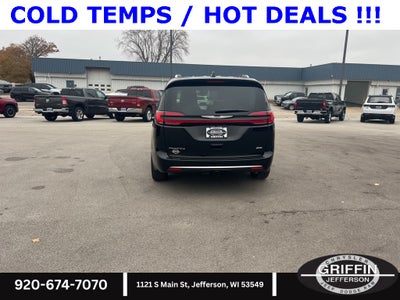 2026 Chrysler Pacifica Pinnacle AWD !!!