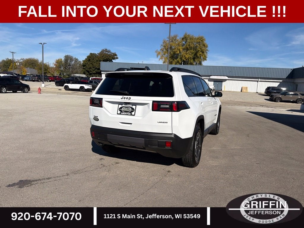 2026 Jeep Cherokee Laredo