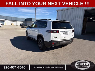 2026 Jeep Cherokee Laredo
