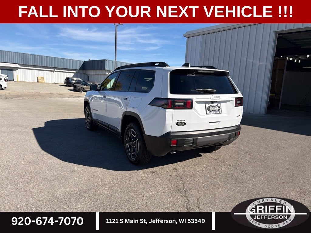2026 Jeep Cherokee Laredo