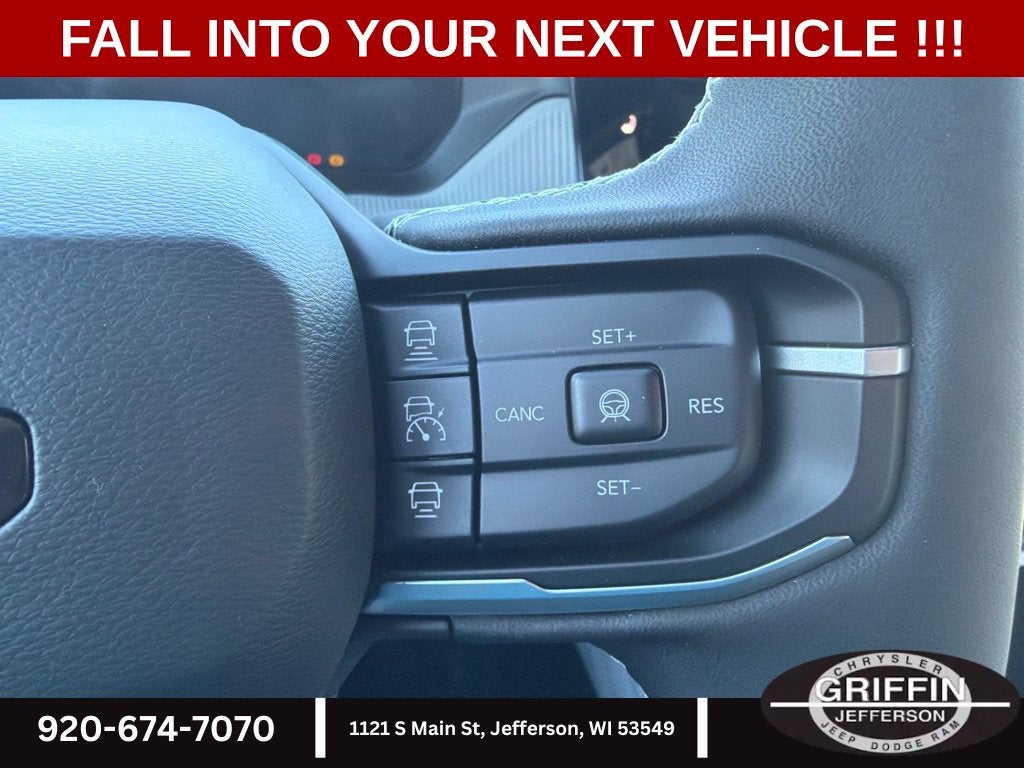 2026 Jeep Cherokee Laredo
