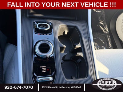 2026 Jeep Cherokee Laredo