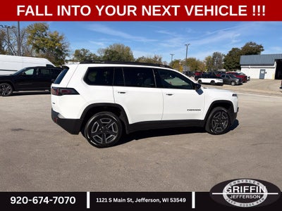 2026 Jeep Cherokee Laredo